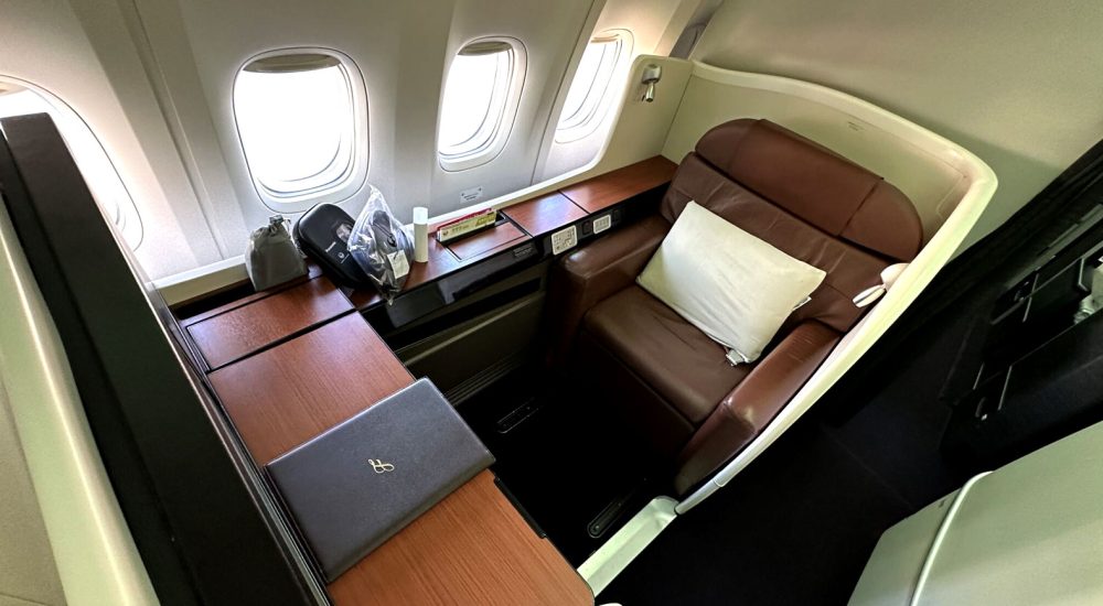 Book Flight Tickets to Tokyo with Business & First Class Cabin